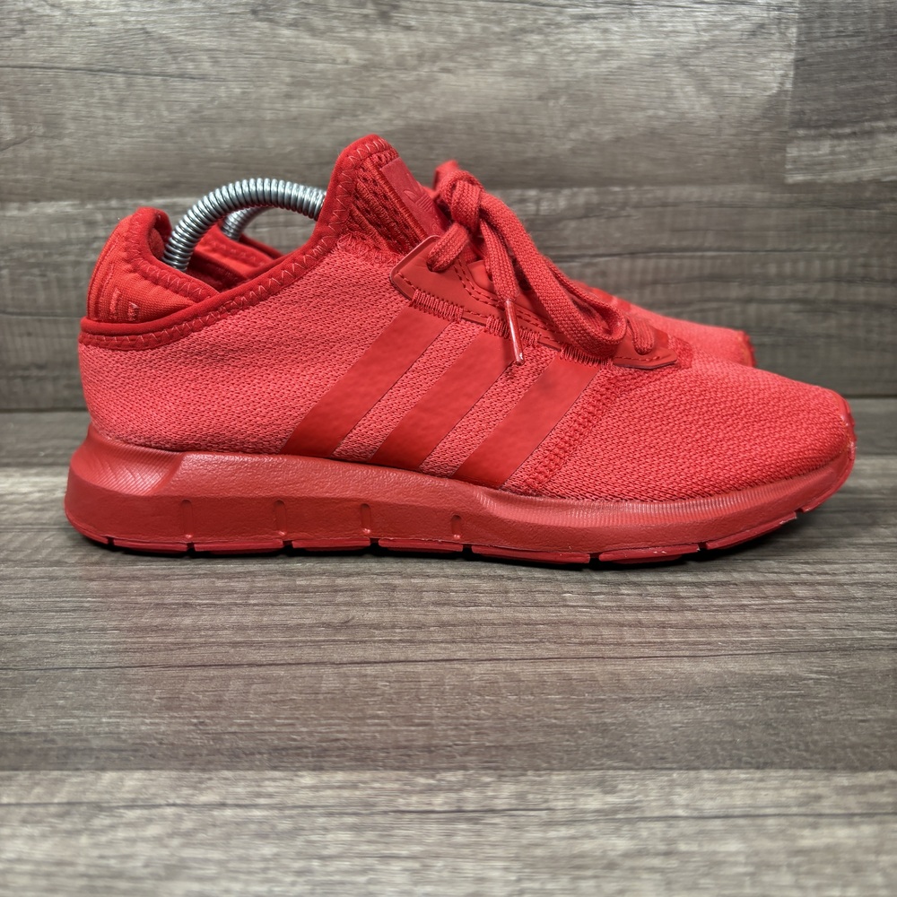 Adidas Swift Run Red Womens US Size 6 EUR 37.3 GX8387 Running Shoes
